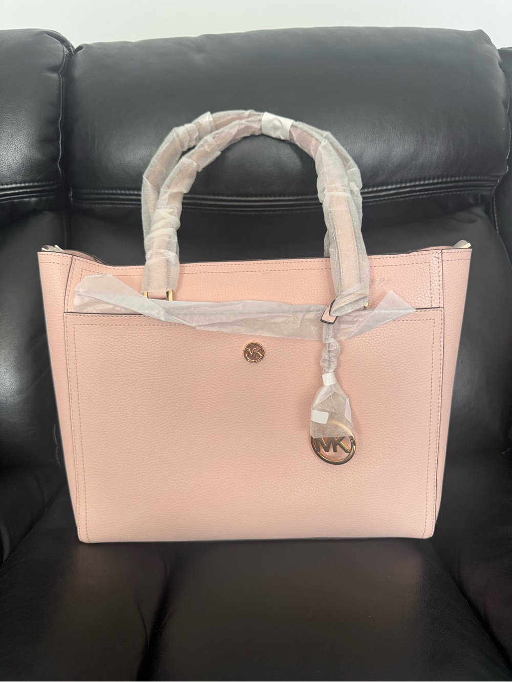 NEW Michael Kors Blush Pink Pebbled Leather Tote with MK Charm